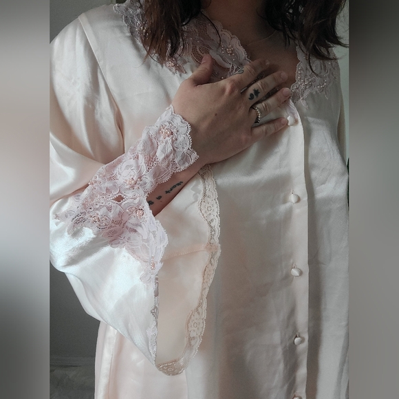 Vintage Eatons Satin Pajama Set - Picture 2 of 4